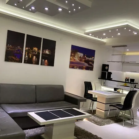 Apartment Grey Nis
