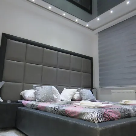 Grey Apartment *